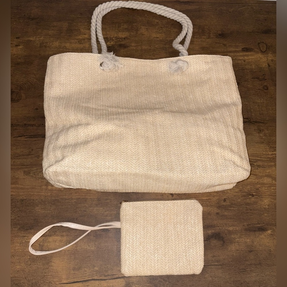 NWOT Elegant Cream Tote Bag with Wristlet